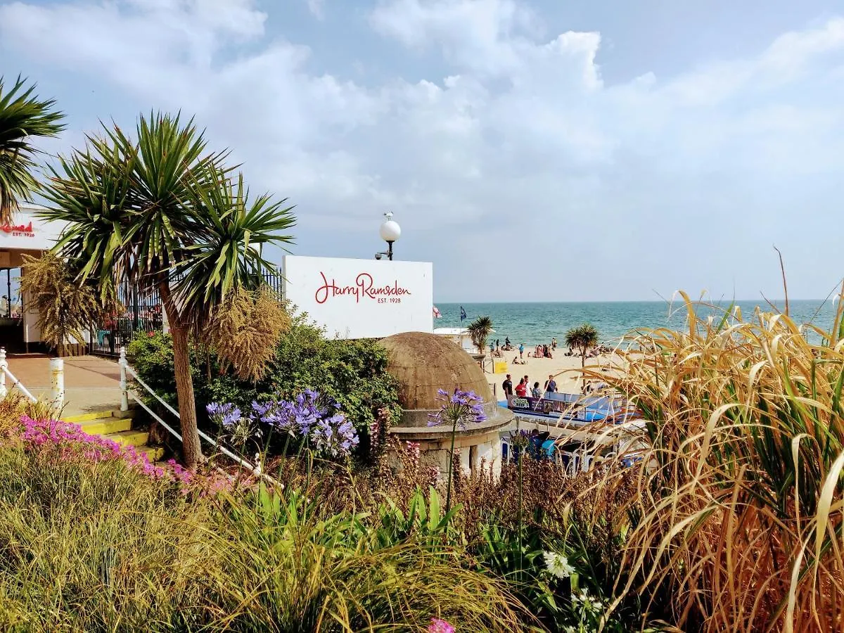 Apartment Hartford Court, East Cliff, Bournemouth. Walk To Beach And Town United Kingdom