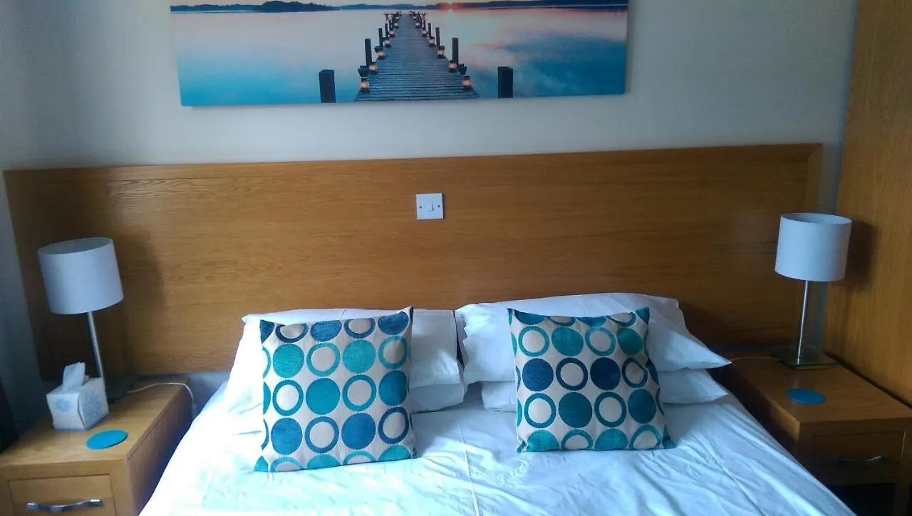 Apartment Hartford Court, East Cliff, Bournemouth. Walk To Beach And Town